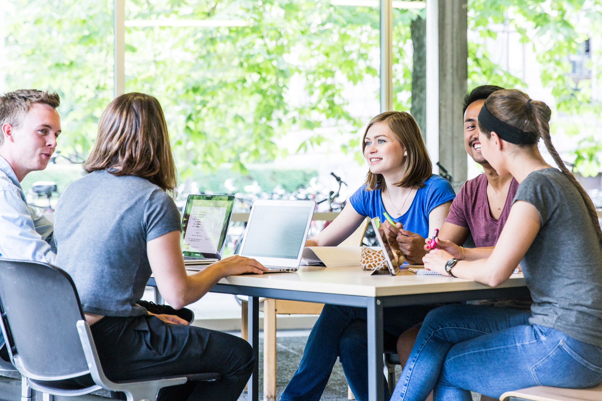 Im Gespräch: Austausch unter Studierenden