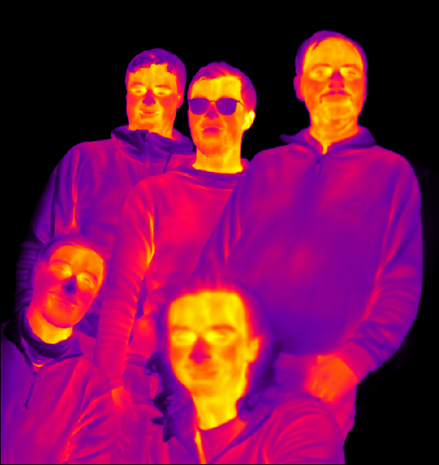 Infrared image of researchers from projects B1.5 and B3.2 after successful wind tunnel tests in November 2023