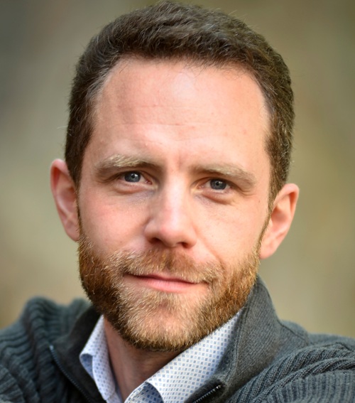 Portraitfoto Johannes Wienand