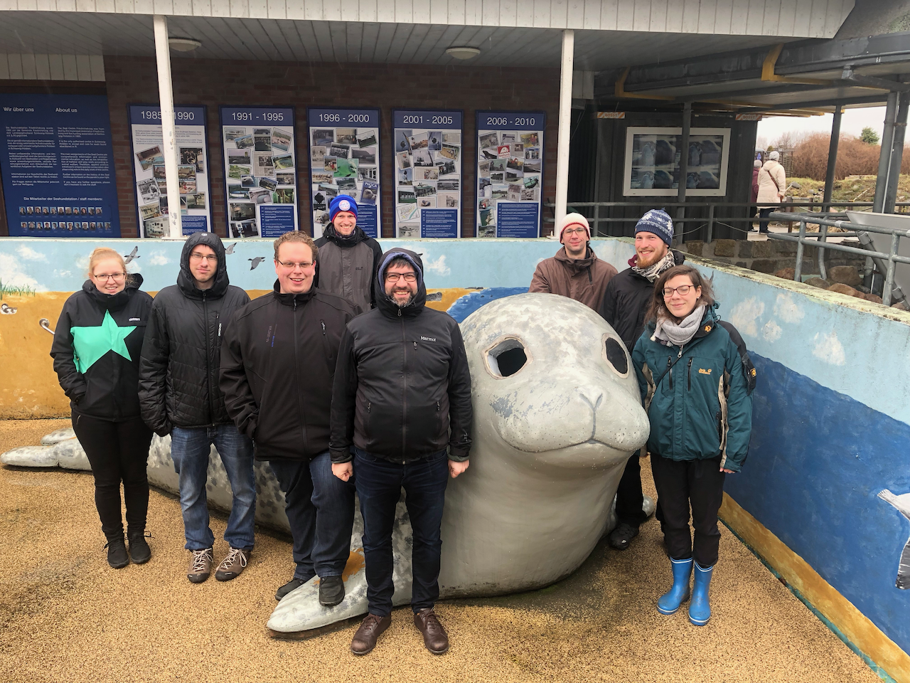 Die AG Jacob im März 2019 in der Seehundstation Friedrichskoog