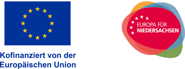 EU-Emblem mit Förderhinweis und Label
