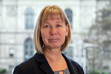 Ingrid Lange, Koordinatorin Berichtswesen, Mittelbewirtschaftung und Personalmaßnahmen