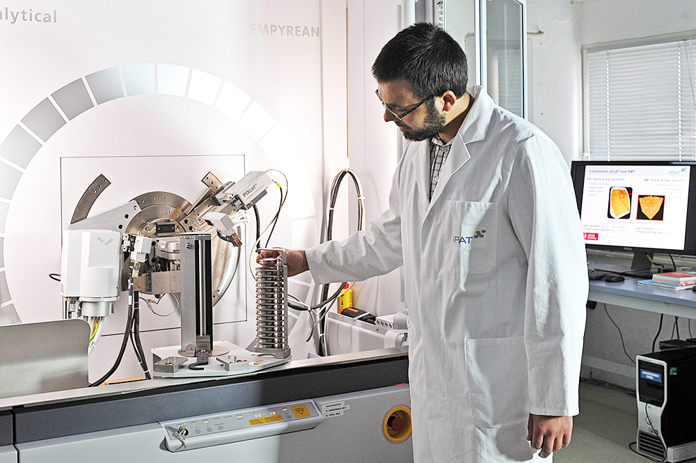 Probenvorbereitung für die Messungen von Nanomaterialien mittels Röntgendiffraktometrie am Institut für Partikeltechnik