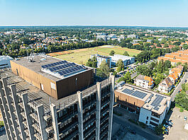 Luftbildaufnahme der Anlage E-Technik-Hochhaus