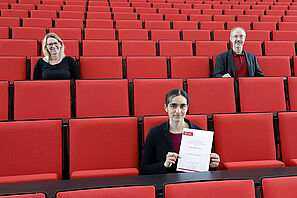 Prof. Jessica Agarwal erhält Agnes-Pockels-Fellowship