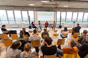 #SdZ23 Session "Wer sind wir - und wenn ja wie viel?"