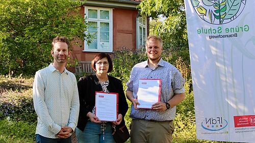 Bild der Unterzeichnung des Kooperationsvertrages