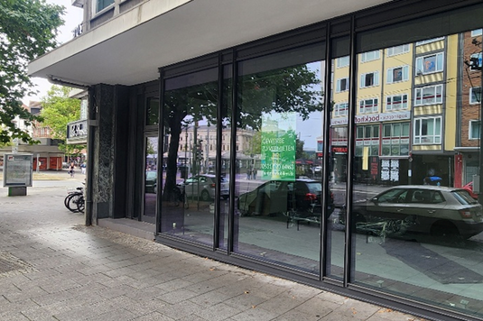 Foto Außenansicht Wissenschaftsschaufenster