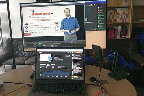 Das Streamen des Beitrags während des Tags der Informatik