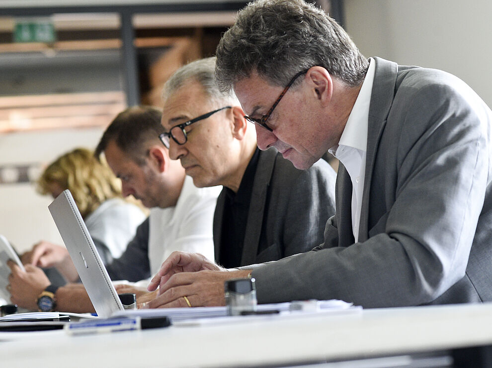 Arbeitssituation während eines NFF-Strategieworkshops