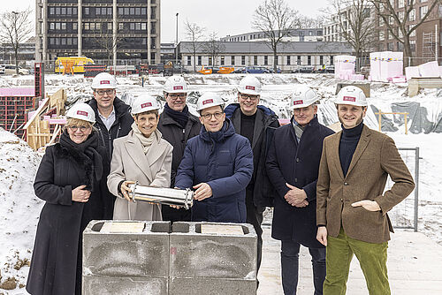 Grundsteinlegung des Physik-Neubaus