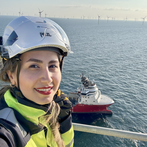 Das Foto zeigt Alumna Zeinab Shoushtari.