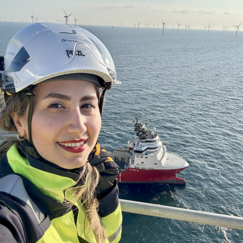 Das Foto zeigt Alumna Zeinab Shoushtari.