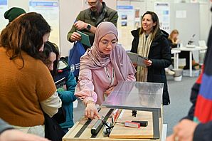 Jannat Touati presents her project on security at railway stations