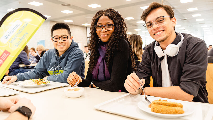 [Translate to English:] 