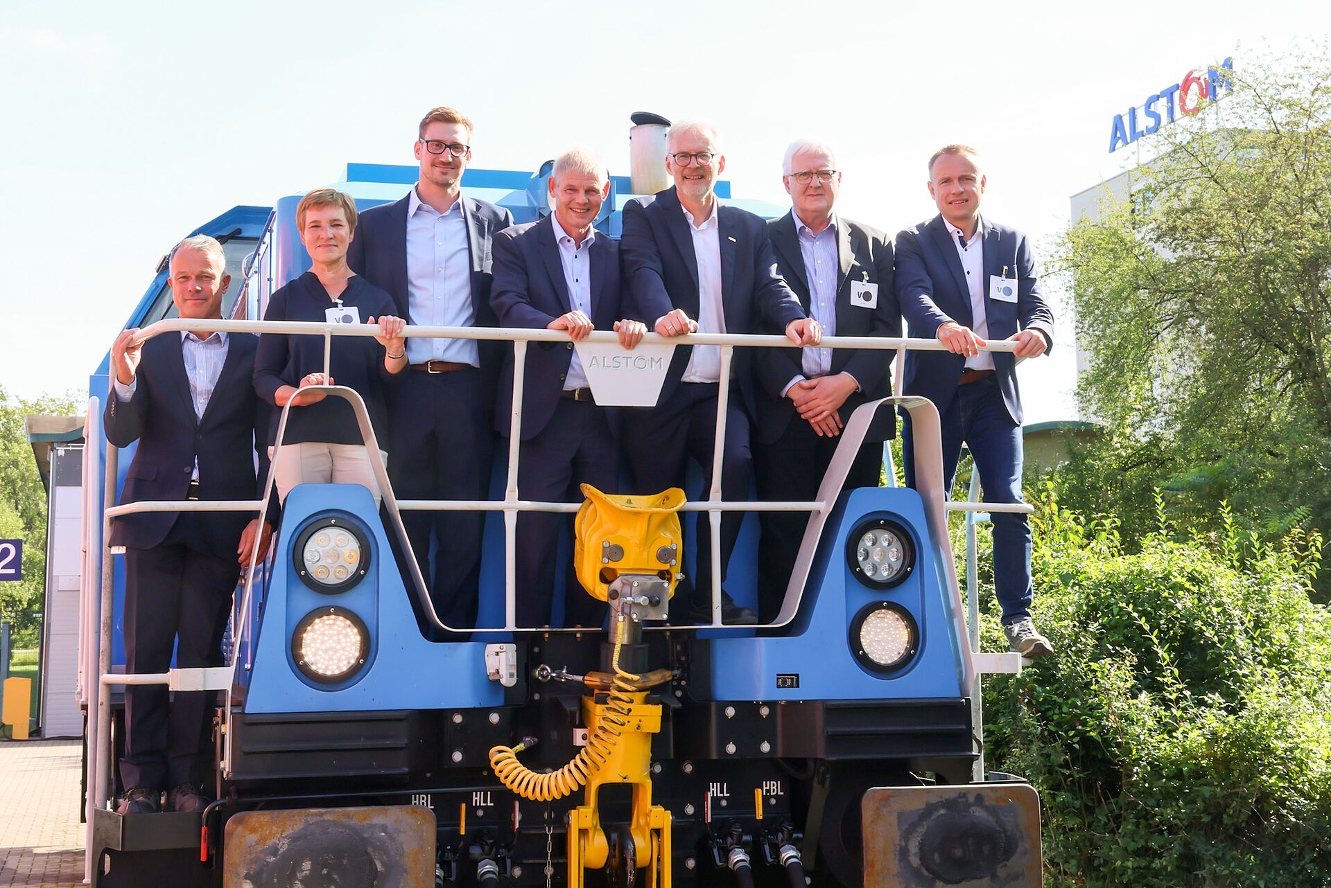 (v.l.n.r.): Brecht Günther (VPS), Astrid Paus (Amt für regionale Landesentwicklung), Oliver Mairinger (Alstom), Frank Klingebiel (Oberbürgermeister Salzgitter), Christian Bieniek (Alstom), Prof. Dr. Peter Eilts (TU Braunschweig), Carsten Tietze (WTZ Roßlau).