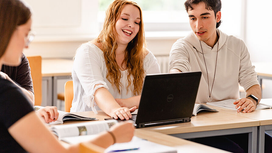 [Translate to English:] 