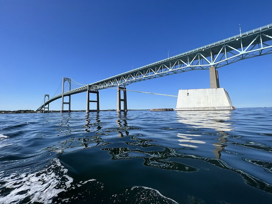 Die Brücke zwischen Aquidneck und Conanicut Island in der Narragansett Bay