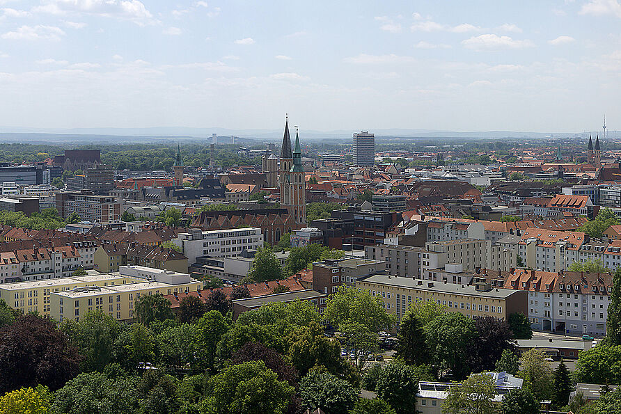 Blick über Braunschweig vom Okerhochhaus