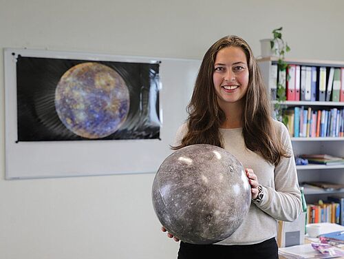 Kristin Pump ist wissenschaftliche Mitarbeiterin am Institut für Geophysik und Extraterrestrische Physik