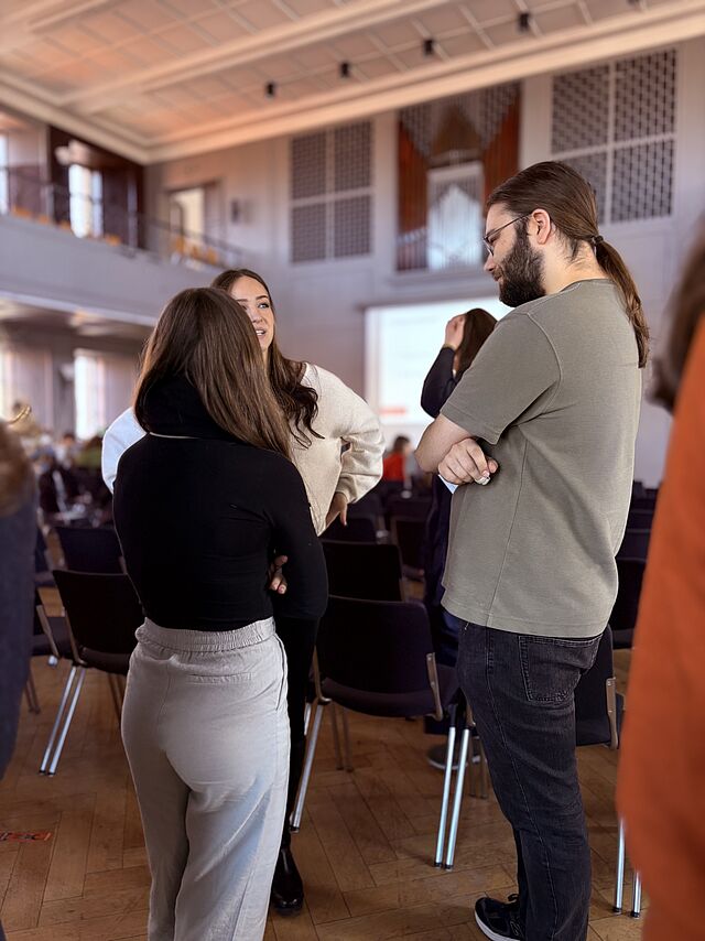 Studierende im Gespräch