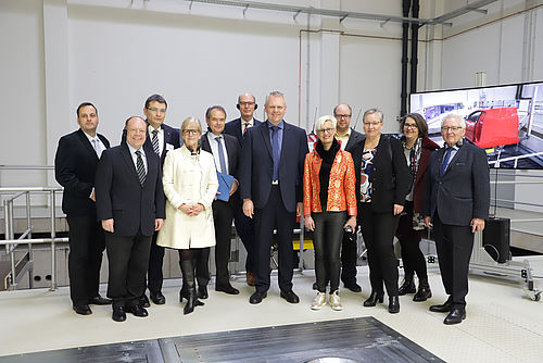 Besuch des niedersächsischen Wissenschaftsministers Björn Thümler im NFF