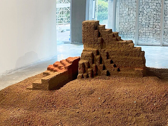 Selective Robotic Rammed-Earth (sRRE)