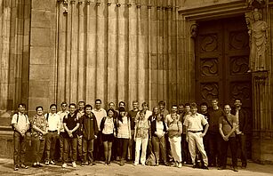 Gruppenbild des Instituts aus 2013