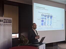 Vortrag Stephen Hölzel