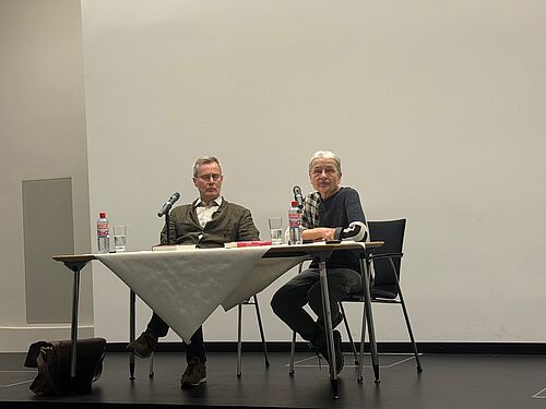 Das Bild zeigt Ute Daniel und Dirk van Laak auf der Leipziger Buchmesse 2026.