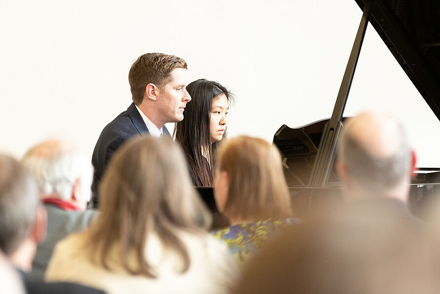 Tiffany und Johannes Löhner gestalteten das musikalische Programm
