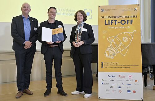 Empfang der Urkunde