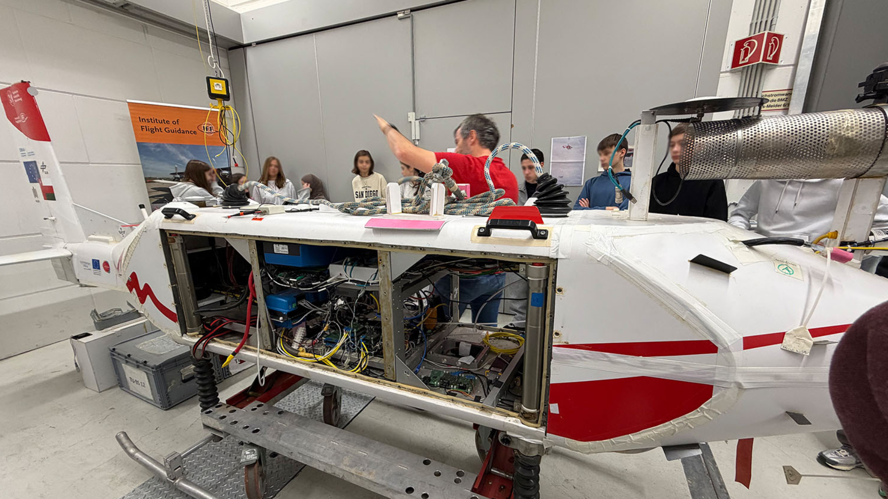 Einblicke in die Messtechnik des HELiPOD