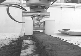 Small scale process testing with UR-5 Robot