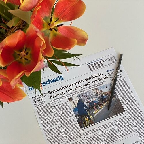 Zeitungsansicht zum Thema Fahrradfahren und Sicherheit in Braunschweig