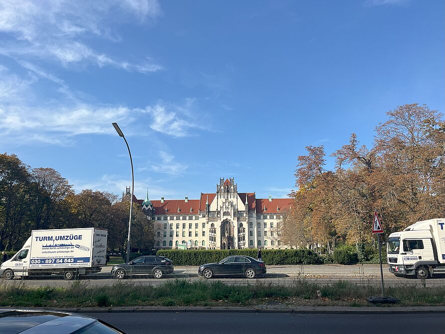 Grundstück