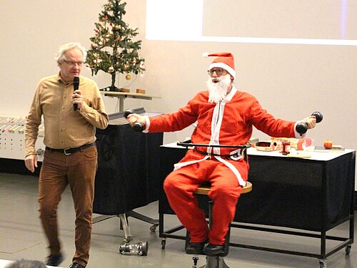 Der Weihnachtsmann bekommt Unterstützung