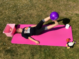 Beinheben liegend 03