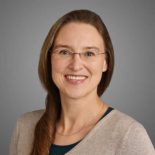 Porträt von Doris Pester