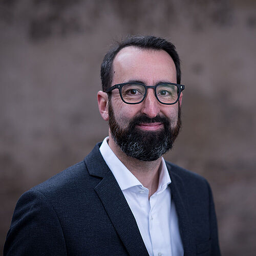 Das Foto zeigt Alumnus Markus Loschinsky.