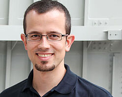 Martin Pietrek Martin Pietrek, Papierflieger Weltrekord, Technische Universität Braunschweig