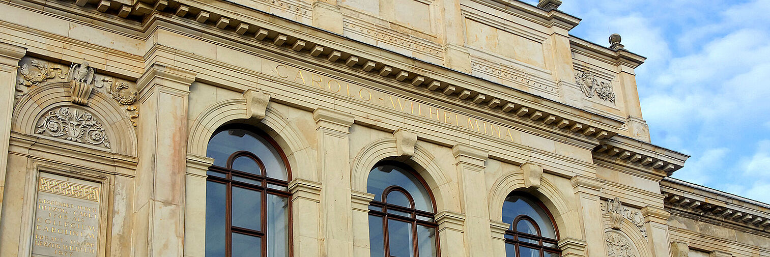 Das Altgebäude der TU Braunschweig 