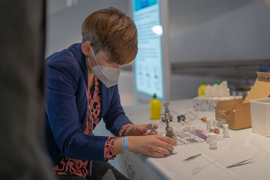 meet the scientist
