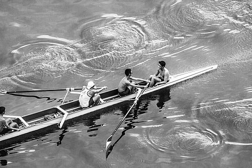 Rowing Club HKUSU, Fotograf: See-ming Lee, 2013.  URL: https://www.urbanschoolruhr.org/sport/, zuletzt aufgerufen am 07.04.2025
