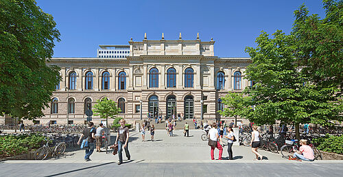 Blick auf das Altgebäude der TU Braunschweig