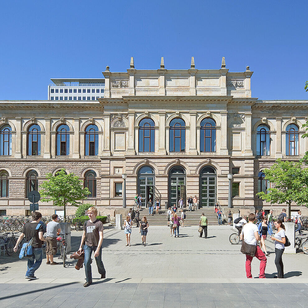 Blick auf das Altgebäude der TU Braunschweig