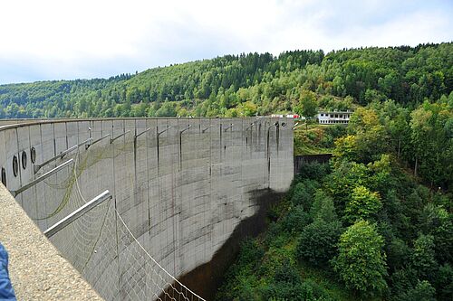 Talsperre trifft Bergbau