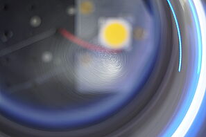 Staubwolke in Levitationstrommel