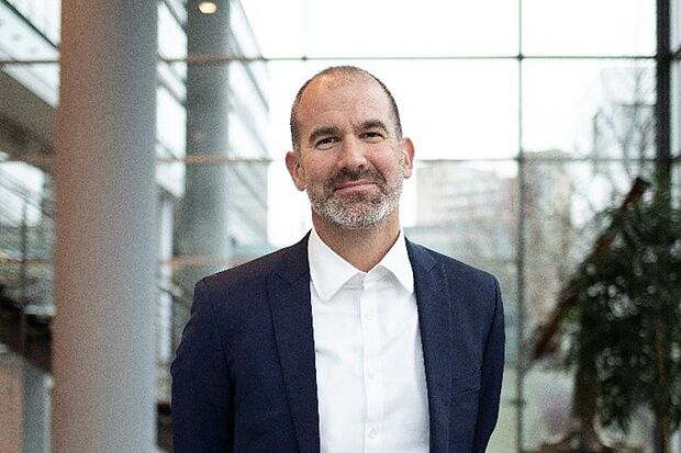 Prof. Raoul Klingner