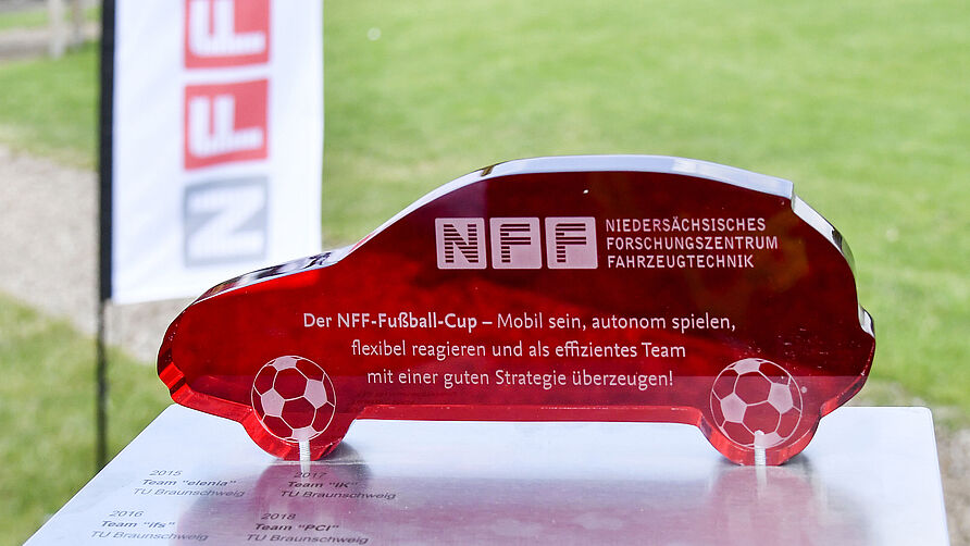 5. NFF-FUßballcup: Wanderpokal